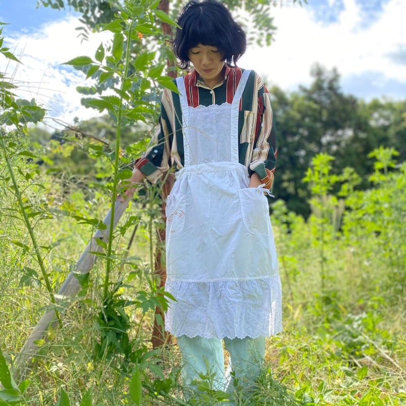 彼岸花染めのエプロン/限定1着 | チガヤ農作物店