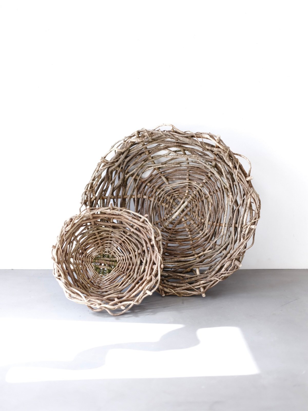 【未使用品】赤ちゃんのつるかご 自然素材の円形かご 一時セール】赤ちゃんのつるかご 自然素材の円形かご