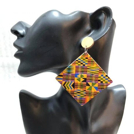 ケンテ　アフリカンプリント　木製　ウッドピアス　Africa Kente