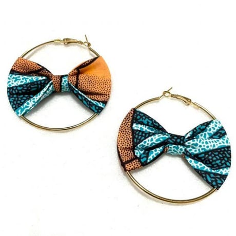 アフリカンプリント　ハンドメイド　アフリカ布　リボン　ピアス　フープピアス　African print handmade earring