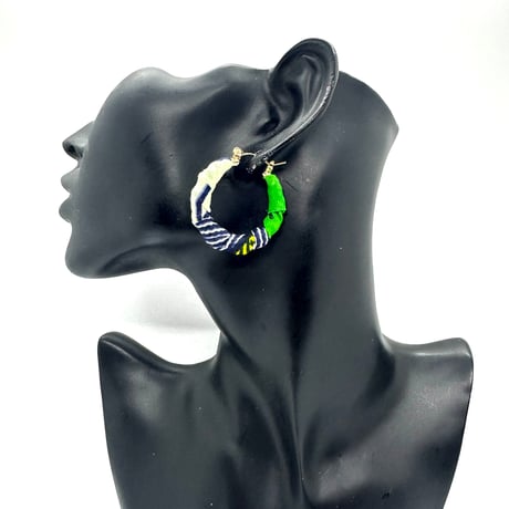 アフリカンプリント　アフリカンバンブーピアス　アフリカ布　ハンドメイド　バンブーピアス　hiphop african print