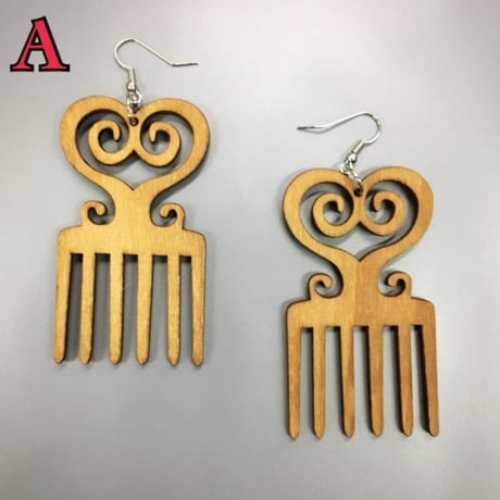 アフリカ　シンボル　アディンクラ　サンコファ　コーム　モチーフ　ウッドピアス　Africa Adinkra DWENNIMMEN Sankofa