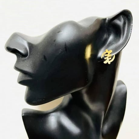 アフリカ　ガーナ　シンボル　アディンクラ　ジニャメ　ゴールド　ミニ　ピアス　Africa Ghana Adinkra Gye Nyame