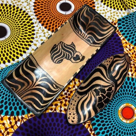 南アフリカ　ハンドメイド　ペイント　ウッド　プレート　インテリア　South Africa wood handmade plate
