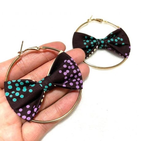 アフリカンプリント　ハンドメイド　アフリカ布　リボン　ピアス　フープピアス　African print handmade earring
