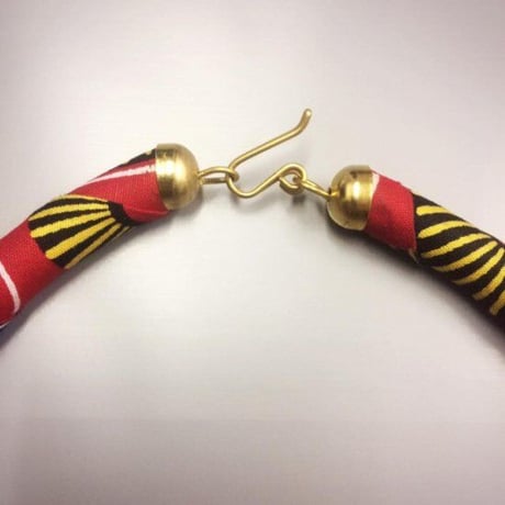 Made in Kenya　アフリカ　ケニア　アフリカ布　パーニュ　キテンゲ　アフリカンプリント布　ハンドメイド　ネックレス