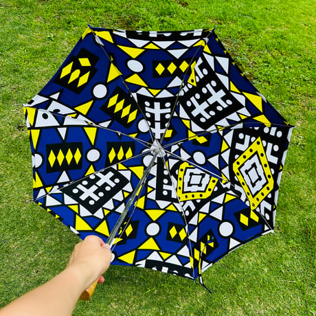 折り畳み　アフリカンプリント　ハンドメイド　折りたたみ　日傘　アフリカ布　パーニュ　キテンゲ　African print handmade sunshade