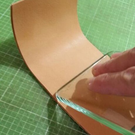 レザークラフト×アフリカ布　ハンドメイド　名刺入れ　カード入れ　カードケース　アフリカ　アフリカ布　革　雑貨