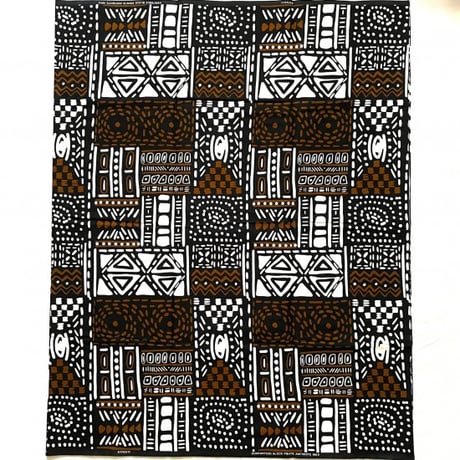 《商品説明をお読み下さい》アフリカ布　布　ハンドメイド　パーニュ　キテンゲ　アフリカンバティック　アフリカンプリント布　Mud print