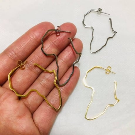アフリカ　アフリカ大陸　ピアス　18K Gold Plated African Map