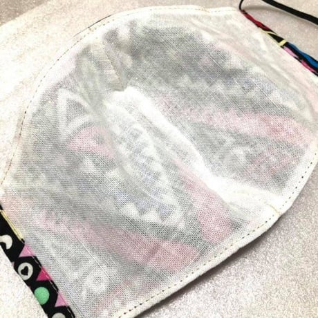 XLサイズ　アフリカンプリント　男女兼用　ユニセックス　幾何学模様　マスク　ハンドメイドマスク　プリーツマスク