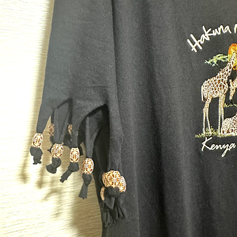 ハクナマタタ ケニア キリン ワンピース Made in Kenya Hakuna matat