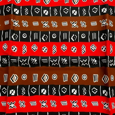 《商品説明をお読み下さい》アフリカ布　布　ハンドメイド　パーニュ　キテンゲ　アフリカンバティック　アフリカンプリント布　Mud print