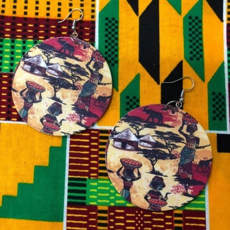 両面プリント　アフリカ　アフリカン　女性　ターバン　カラフル　ピアス　Africa　African woman