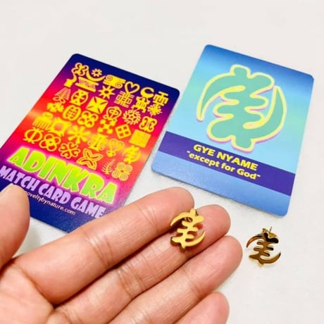 アフリカ　ガーナ　シンボル　アディンクラ　ジニャメ　ゴールド　ミニ　ピアス　Africa Ghana Adinkra Gye Nyame