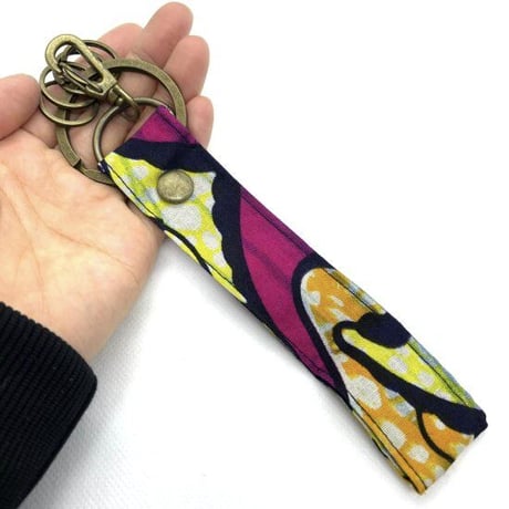 アフリカンプリント　アフリカ布　パーニュ　キテンゲ　ハンドメイド　キーホルダー　African print