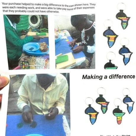 Made in Kenya　マサイ　マサイ族　アフリカ　ケニア　アフリカ大陸　ビーズ　革　ハンドメイド　キーホルダー　ビーズキーホルダー
