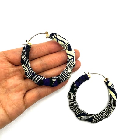 アフリカンプリント　アフリカンバンブーピアス　アフリカ布　ハンドメイド　バンブーピアス　hiphop african print