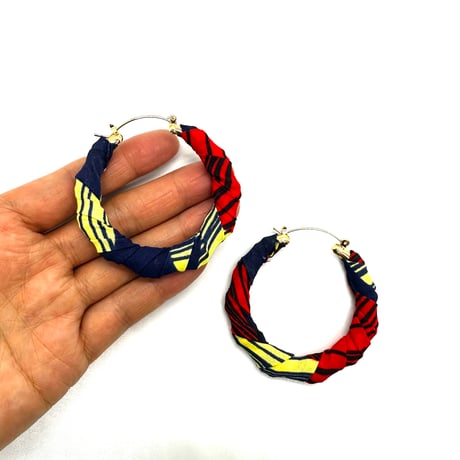 アフリカンプリント　アフリカンバンブーピアス　アフリカ布　ハンドメイド　バンブーピアス　hiphop african print