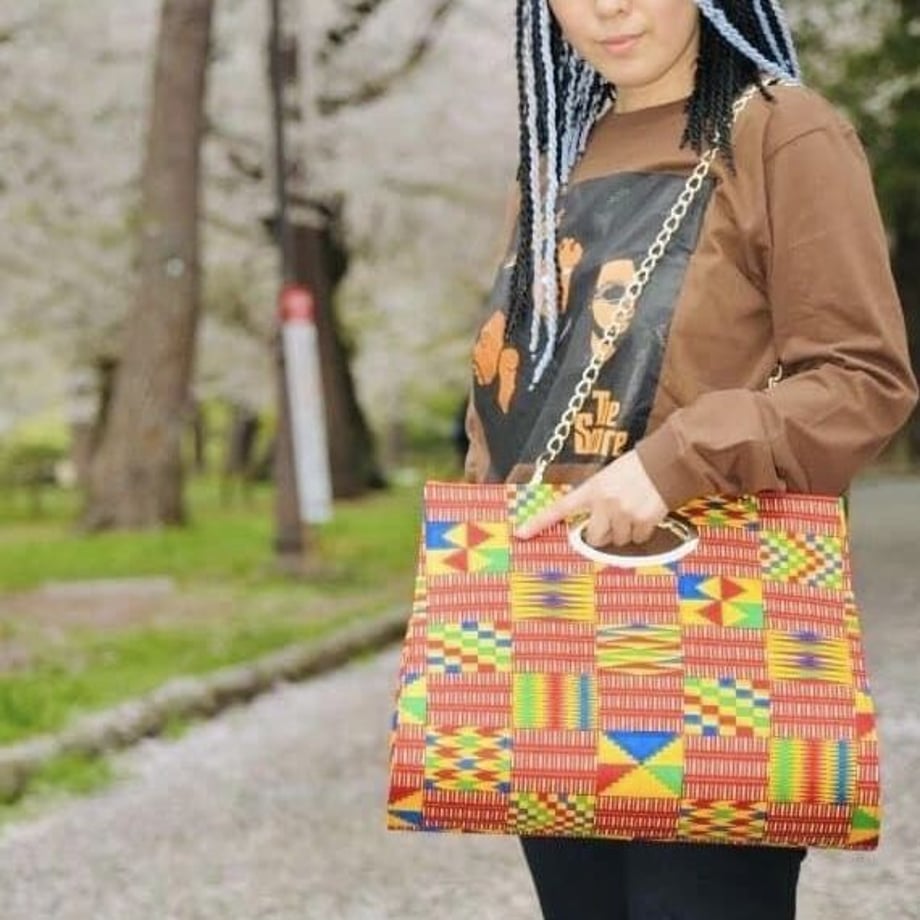 65053d386cfe5300353bb9b8