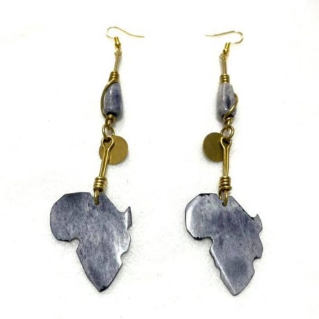 Made in Kenya　アフリカ　ケニア　アフリカ大陸　牛の骨　真鍮　ハンドメイド　ピアス　Africa Map Bone Brass Earrings