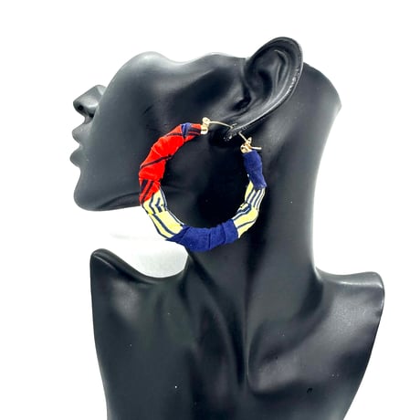 アフリカンプリント　アフリカンバンブーピアス　アフリカ布　ハンドメイド　バンブーピアス　hiphop african print