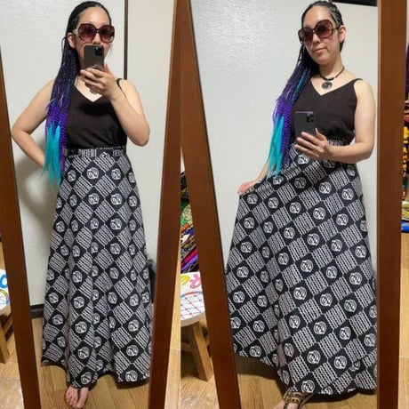 アフリカンプリント　アディンクラ　ガーナ　ジニャメ　ブラック　ラップスカート　巻きスカート　ロングスカート　African print Adinkra Gye nyame Wrap skirt