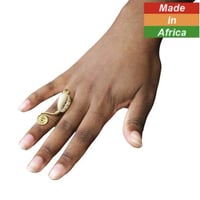Made in Africa　フリーサイズ　真鍮　シェル　貝殻　ハンドメイド　リング　指輪　Brass & Cowrie Shell Rings