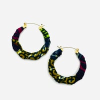 アフリカンプリント　アフリカンバンブーピアス　アフリカ布　ハンドメイド　バンブーピアス　hiphop african print