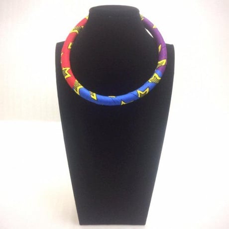 Made in Kenya　アフリカ　ケニア　アフリカ布　パーニュ　キテンゲ　アフリカンプリント布　ハンドメイド　ネックレス