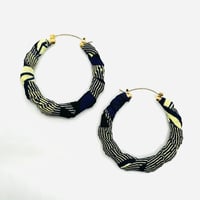 アフリカンプリント　アフリカンバンブーピアス　アフリカ布　ハンドメイド　バンブーピアス　hiphop african print