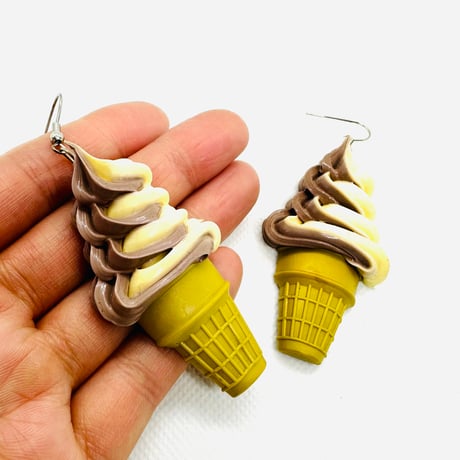 在庫処分SALE　ソフトクリーム　ピアス　ヒップホップ　90年代　90’s hiphop Bling Bling