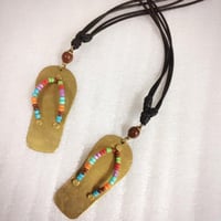 Made in Kenya　アフリカ　ケニア　サンダルモチーフ　ビーズ　真鍮　黄銅　ハンドメイド　ネックレス　Brass