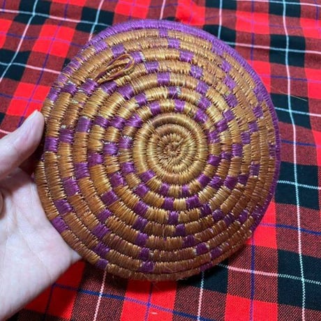 アフリカ　ルワンダ　ハンドメイド　手織り　バスケット　Africa Rwandan Woven Basket Small
