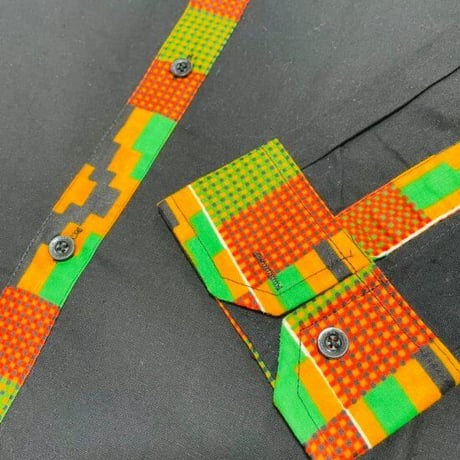 ユニセックス　アフリカンプリント　ブラック　ケンテ　長袖シャツ　Kente African print Trim Dress Shirt