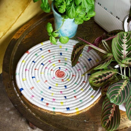 Made in Rwanda　アフリカ　ルワンダ　ハンドメイド　手織り　マット　インテリア　Africa Rwandan Woven mat