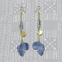 Made in Kenya　アフリカ　ケニア　アフリカ大陸　牛の骨　真鍮　ハンドメイド　ピアス　Africa Map Bone Brass Earrings