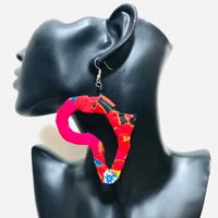 Made in Kenya　アフリカ　ケニア　アフリカンプリント　アフリカ大陸　ピアス　Kenya