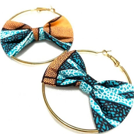 アフリカンプリント　ハンドメイド　アフリカ布　リボン　ピアス　フープピアス　African print handmade earring