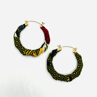 アフリカンプリント　アフリカンバンブーピアス　アフリカ布　ハンドメイド　バンブーピアス　hiphop african print