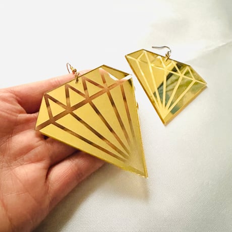 傷あり　在庫処分SALE　ダイヤモンド　ゴールド　メタリック　ピアス　ヒップホップ　90年代　90’s hiphop Bling Bling
