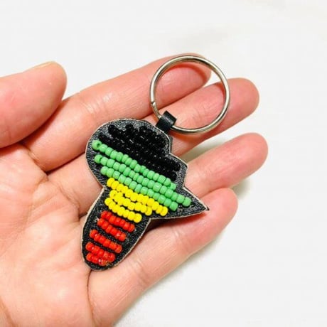 Made in Kenya　マサイ　マサイ族　アフリカ　ケニア　アフリカ大陸　ビーズ　革　ハンドメイド　キーホルダー　ビーズキーホルダー