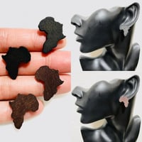 アフリカ　アフリカ大陸　ミニサイズ　ウッド　ブラック　ブラウン　ピアス　African Map