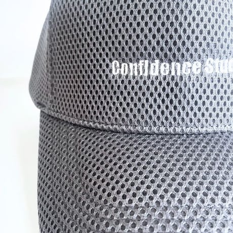 CONFIDENCE STUDIO SIMPLE NEW LOGO DEEP CAP  ALL MESH CHARCOAL CON-06