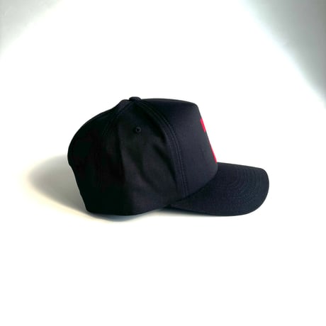 NUMBER 7 CAP black k-165BK