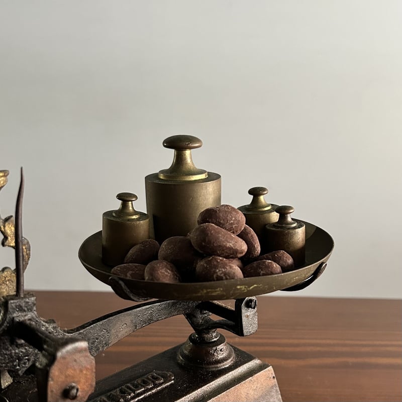 アマンド ノワール | EN FACE