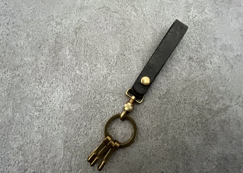 Loop keychain ループキーホルダー <A> | ナチュラル系 レザー Loop keychain ループキーホルダー <A> | ナチュラル系 レザー