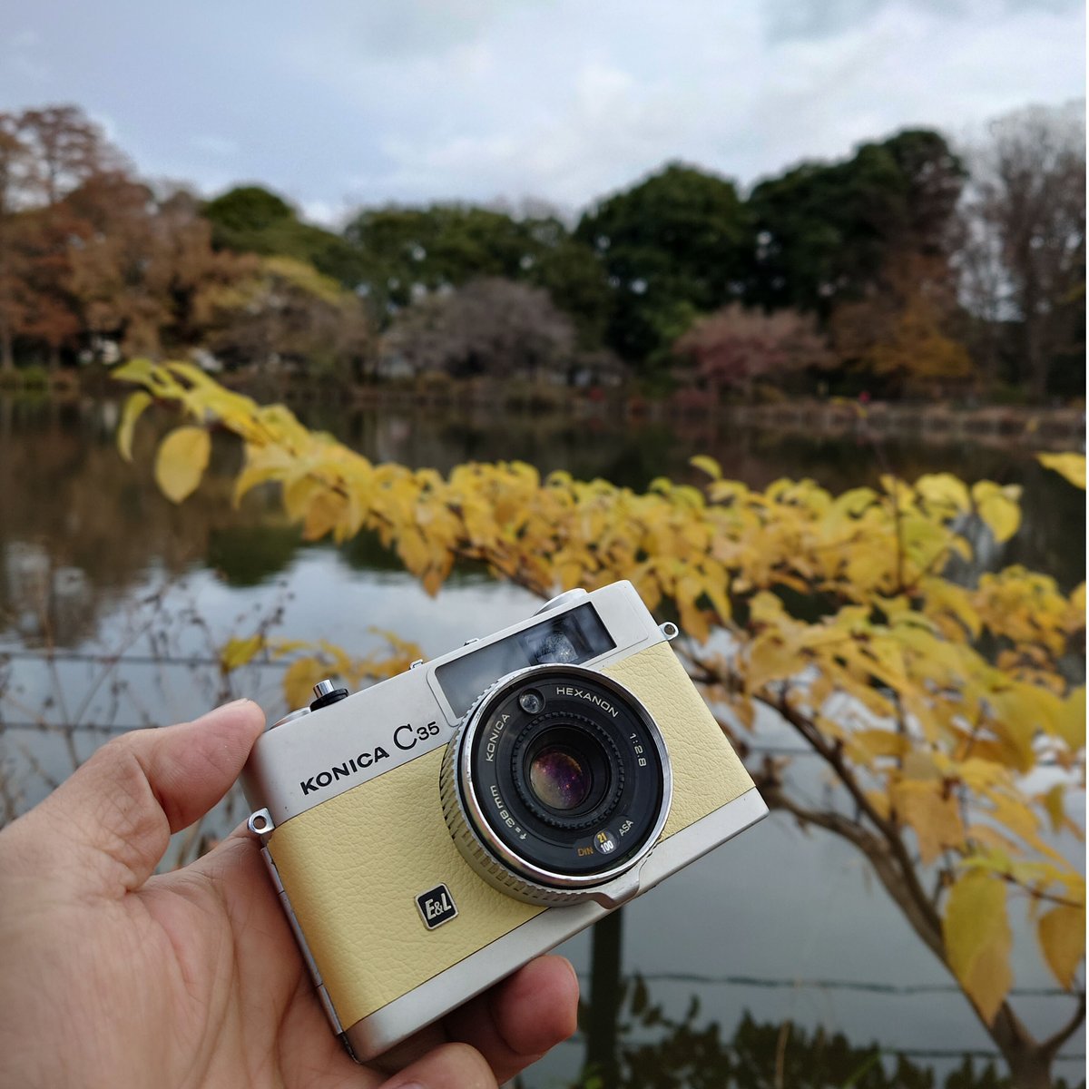 コニカ KONICA C35 E&L コンパクトカメラ かわいい コニカ KONICA C35 E&L コンパクトカメラ かわいい コニカ