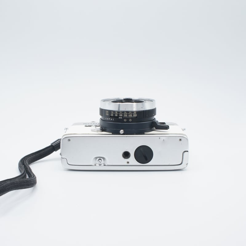 Konica〗 C35FD 白磁 （#45） | ニクサンカメラ