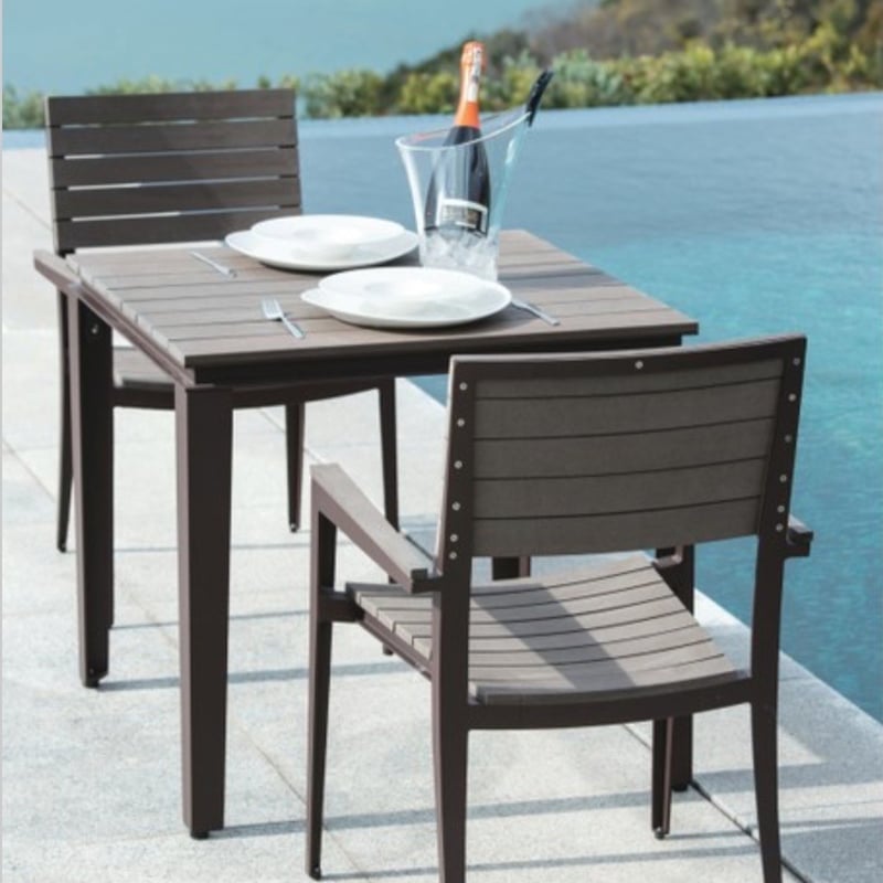 MAIORI マイオリ タパアームチェア ガーデンファニチャー 屋外